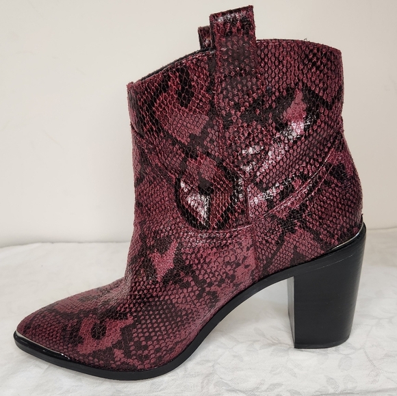 Steve Madden Snakeskin Booties - Picture 4 of 13